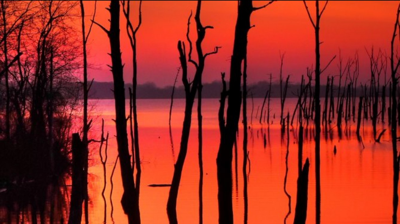 Trees, Water, Sky - manasquan ... by joiseyshowaa