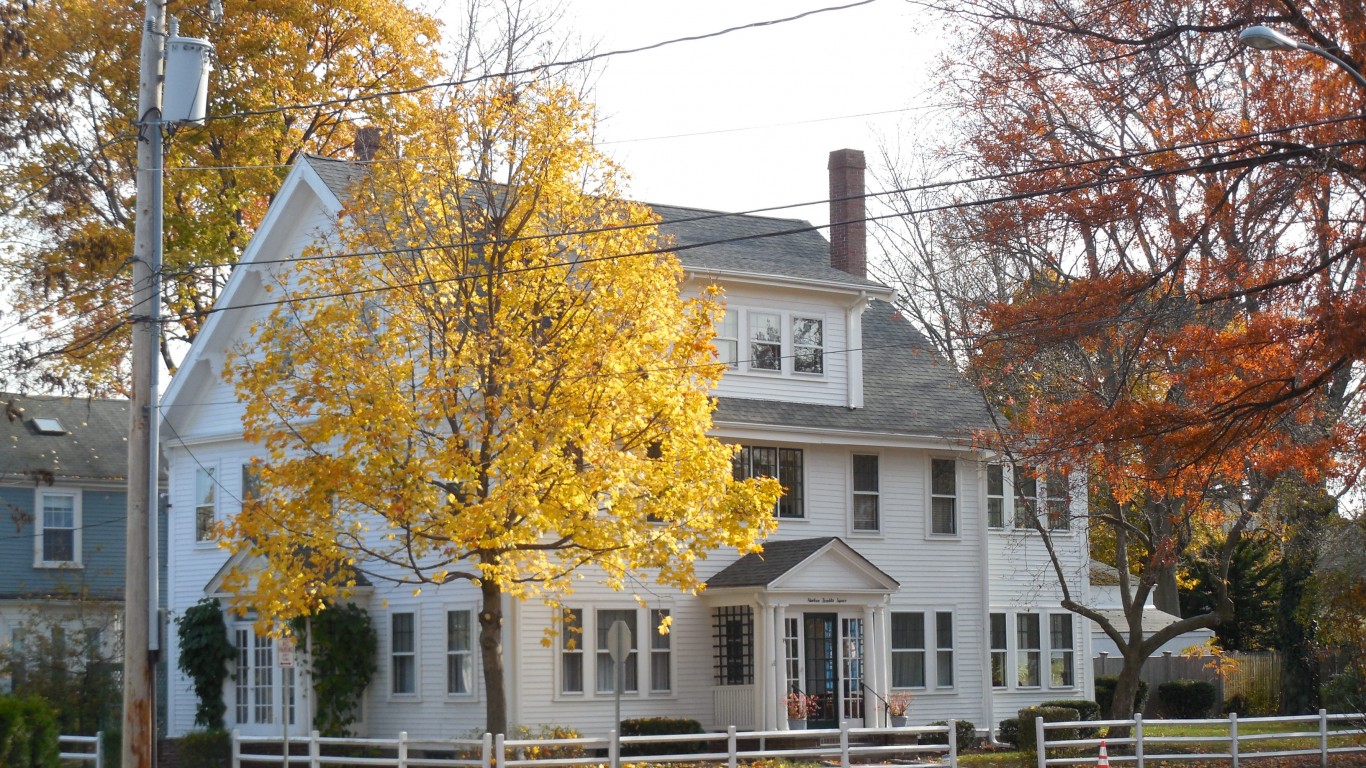 Dedham, Massachusetts by Doug Kerr