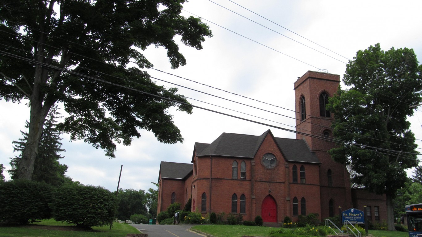 Cheshire, Connecticut by Doug Kerr