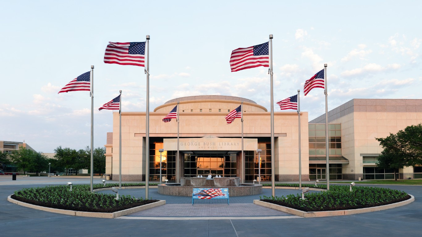 George Bush Presidential Library by Jujutacular