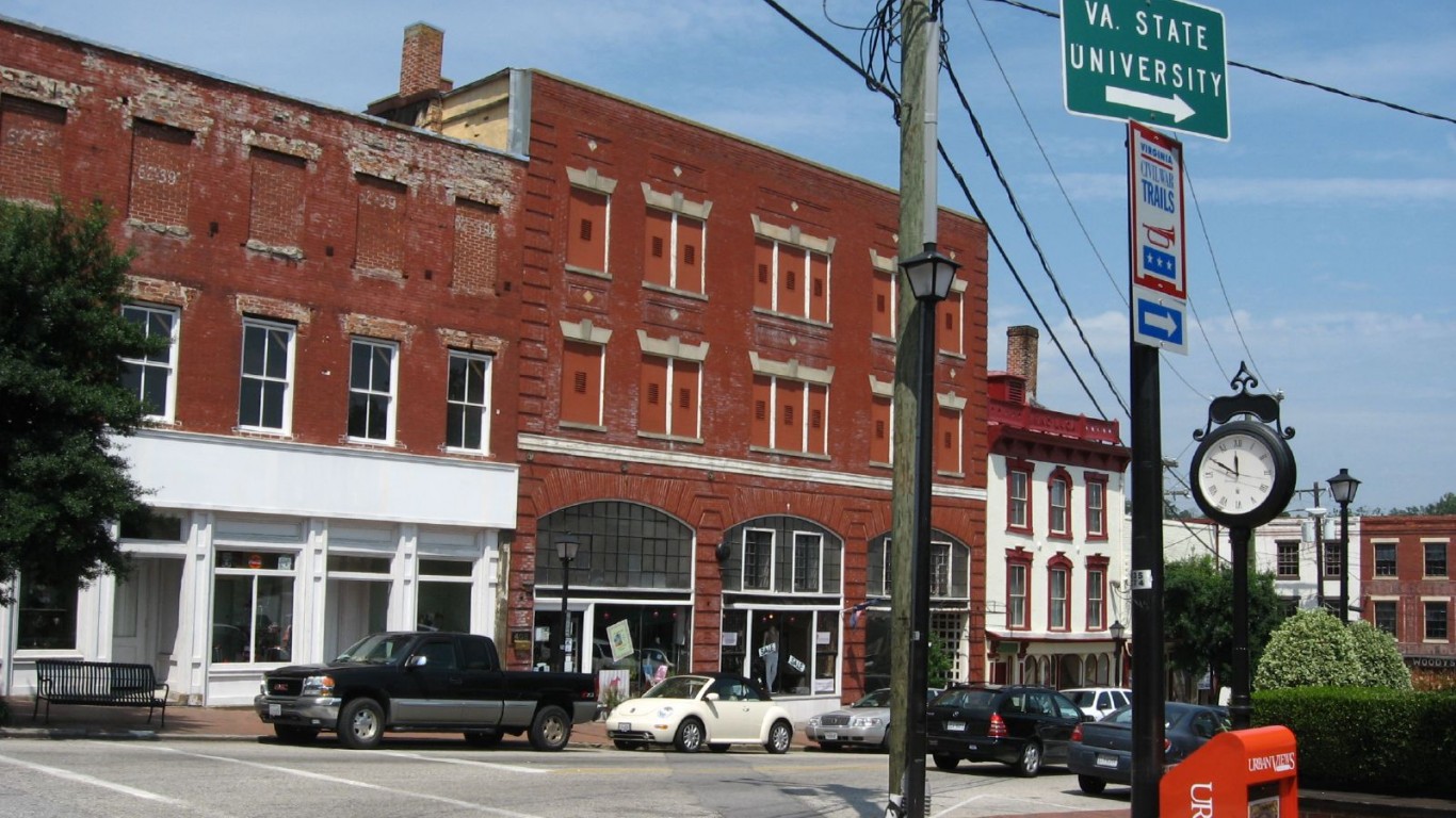 Downtown Petersburg, Virginia by Ken Lund