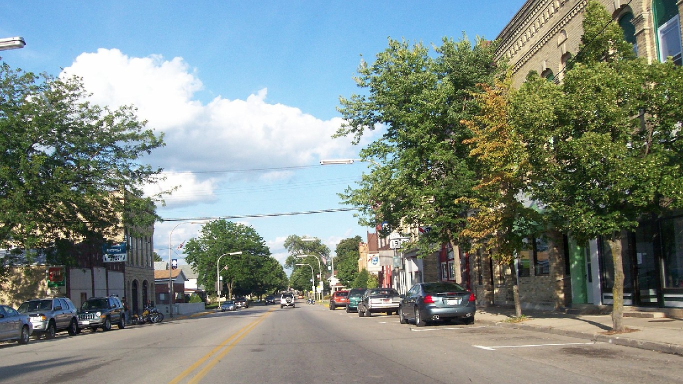 Waterloo Wisconsin Downtown by Sharealike