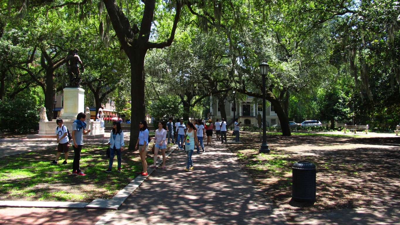 Chippewa Square, Savannah, Geo... by Ken Luпd