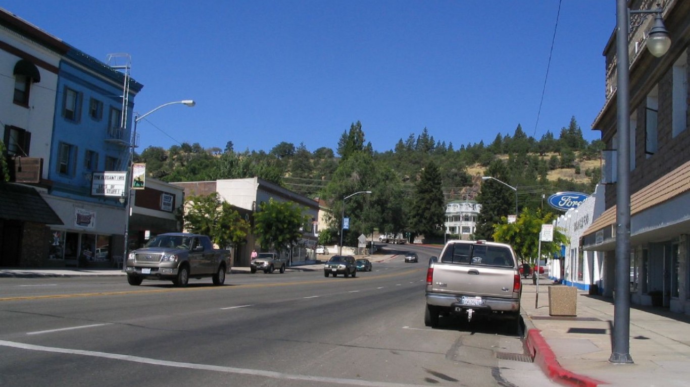 Susanville, California by Ken Lund