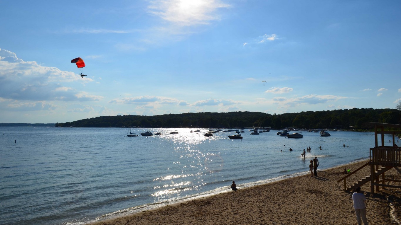 Lake Geneva, Wisconsin by atramos