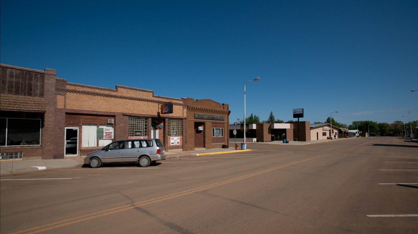 Elgin, North Dakota by Andrew Filer