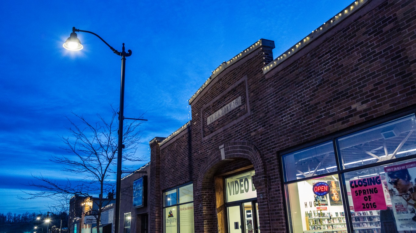 Cascade Street, Osceola, Wisco... by Tony Webster