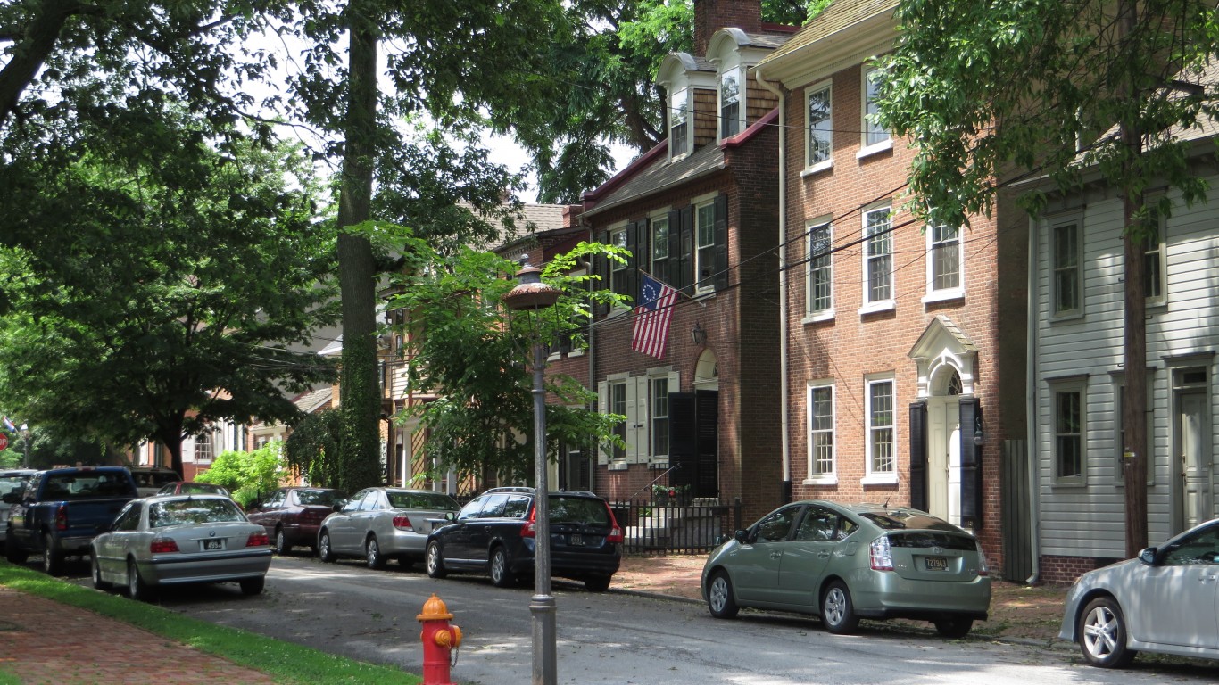 New Castle, Delaware by Ken Lund