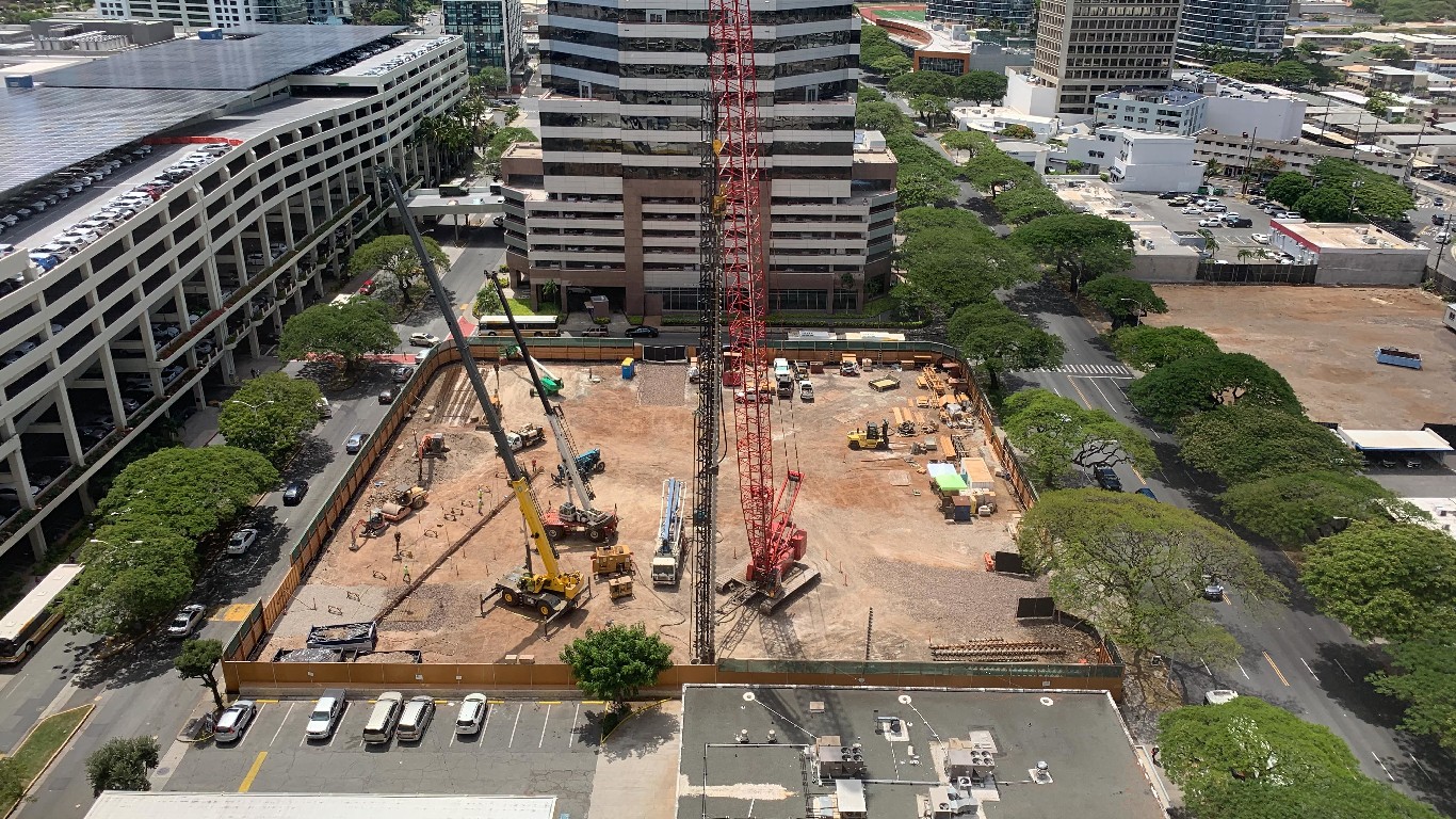 Construction of the Central Ala Moana by Daniel Ramirez