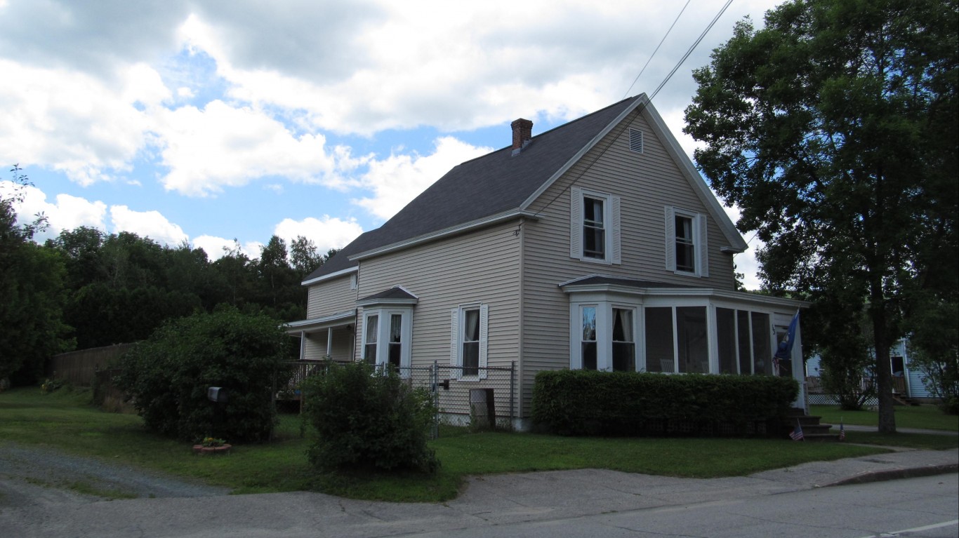 Gorham, New Hampshire by Doug Kerr