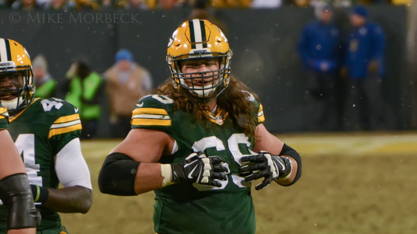 David Bakhtiari by Mike Morbeck