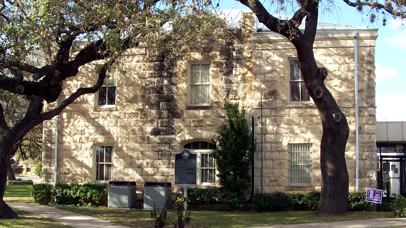 Real courthouse by Larry D. Moore