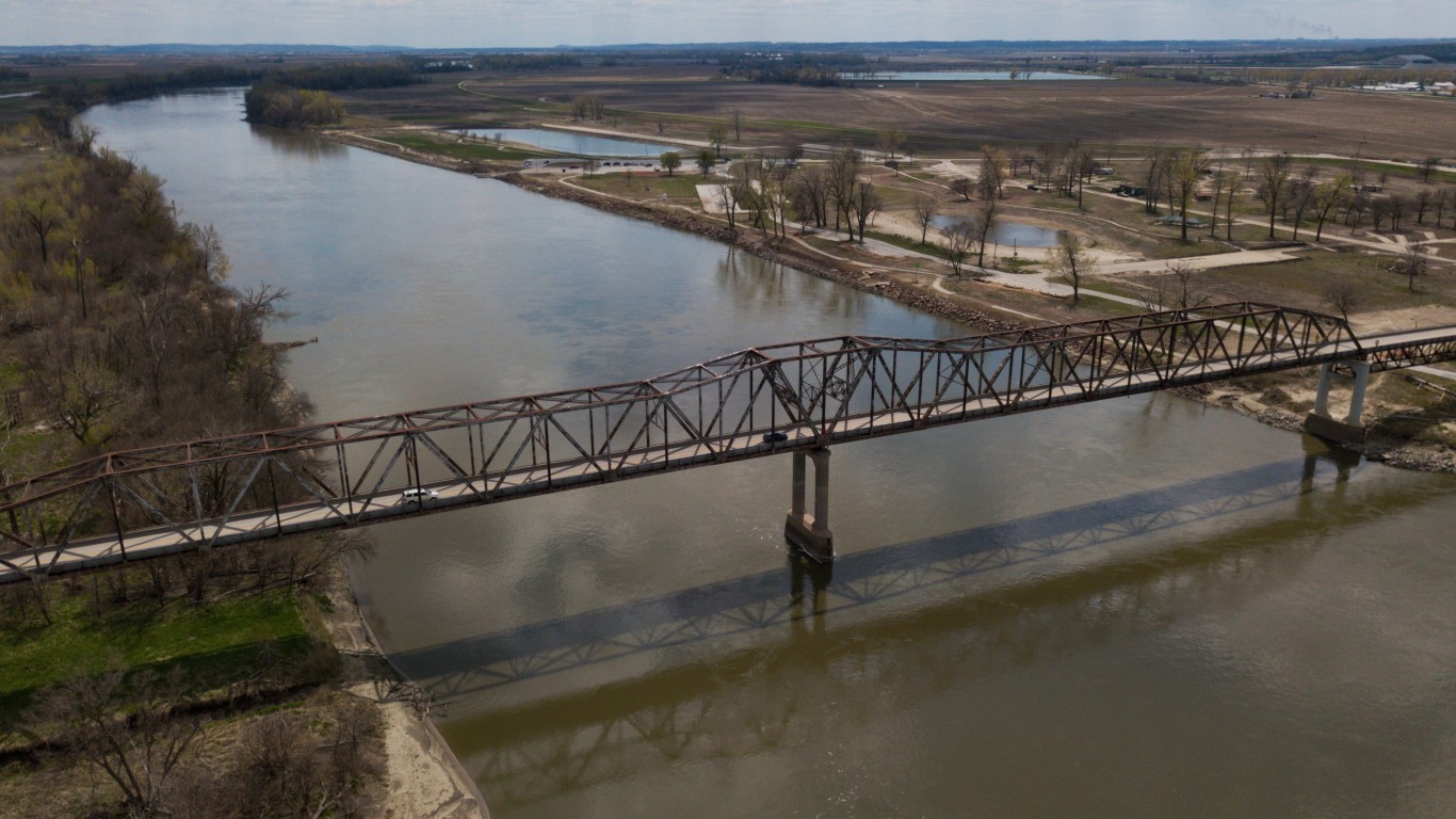 Bellevue Truss Toll Bridge - N... by Shelby L. Bell