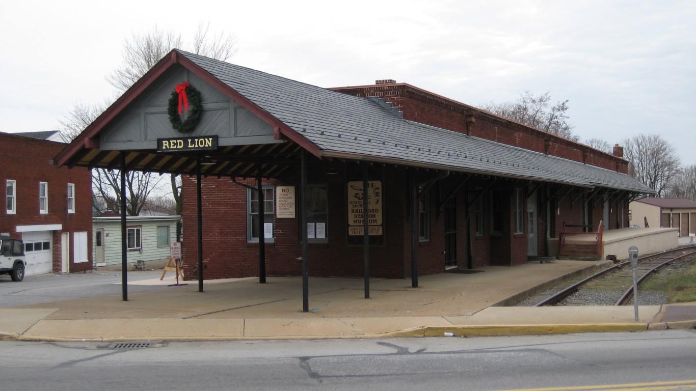 Red Lion, Pennsylvania by JOHN LLOYD