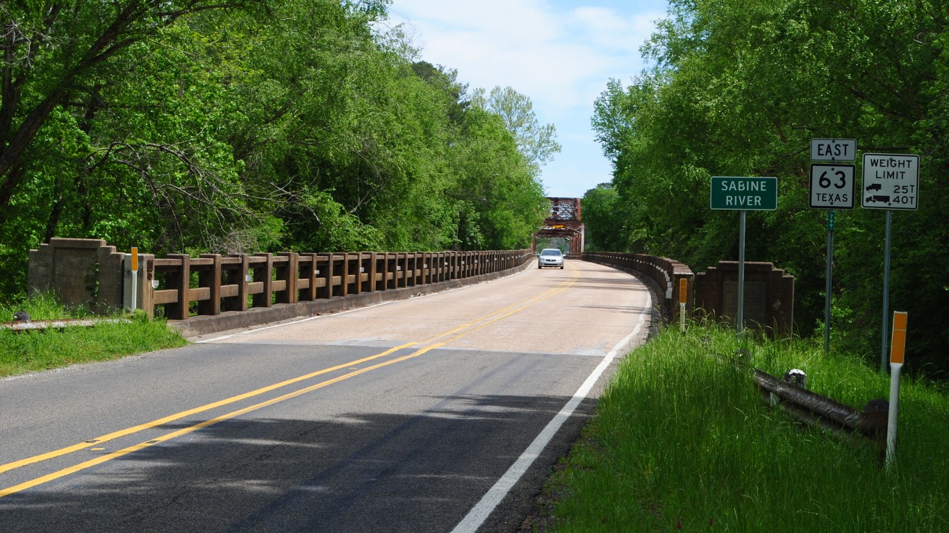 Burr&#039;s Ferry Bridge over Sabin... by Patrick Feller