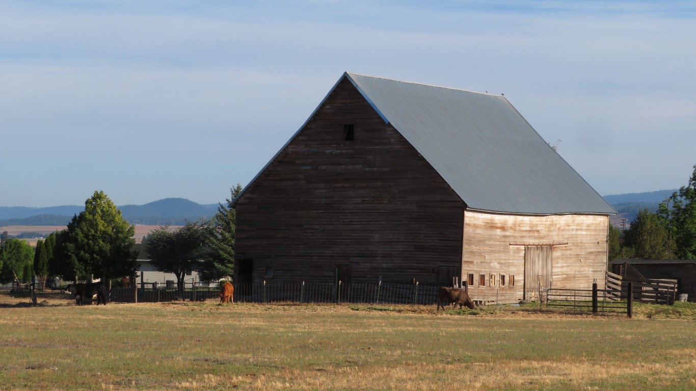 Goldendale, Washington by Ken Lund