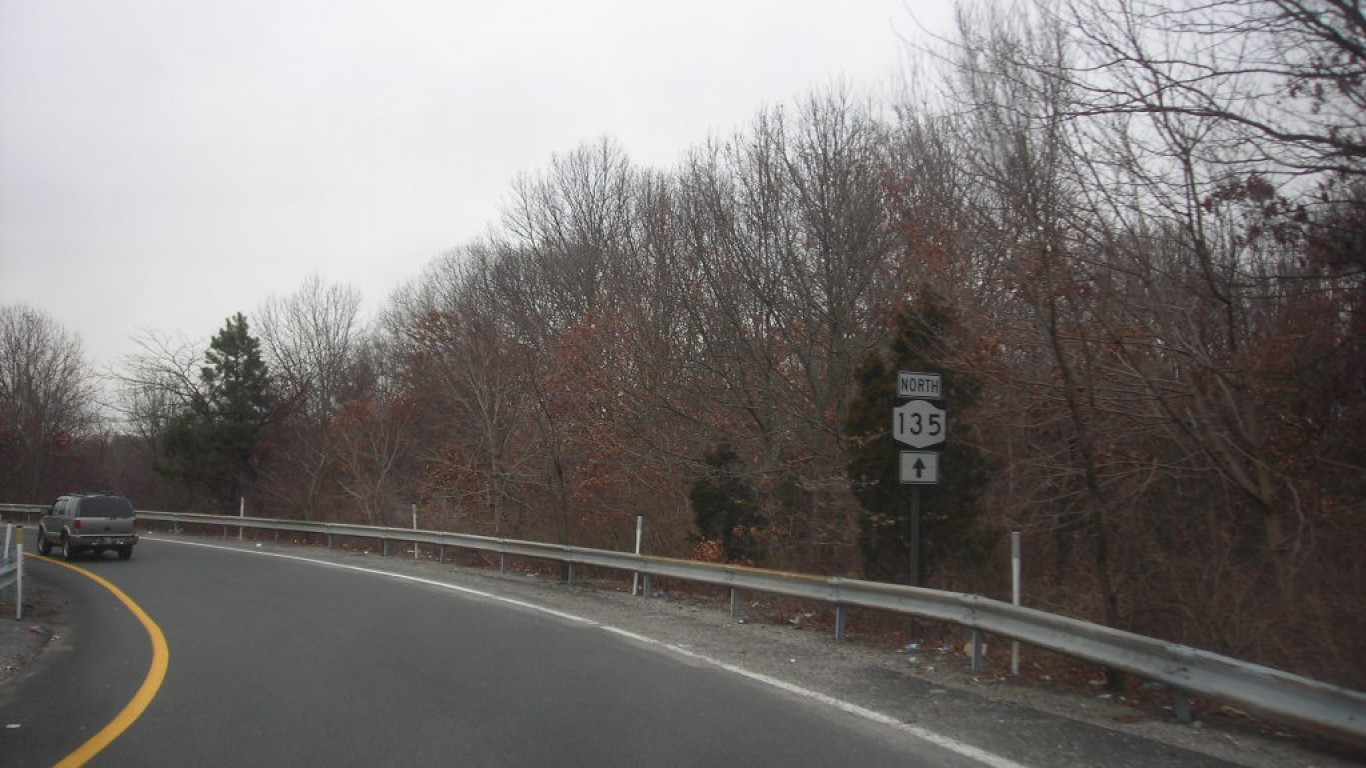 Powell Avenue - Bethpage, New ... by Doug Kerr