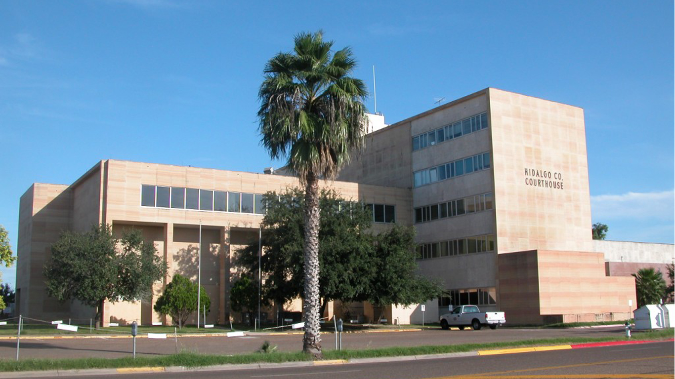 Hidalgo County Courthouse by Danny20111993 at English Wikipedia