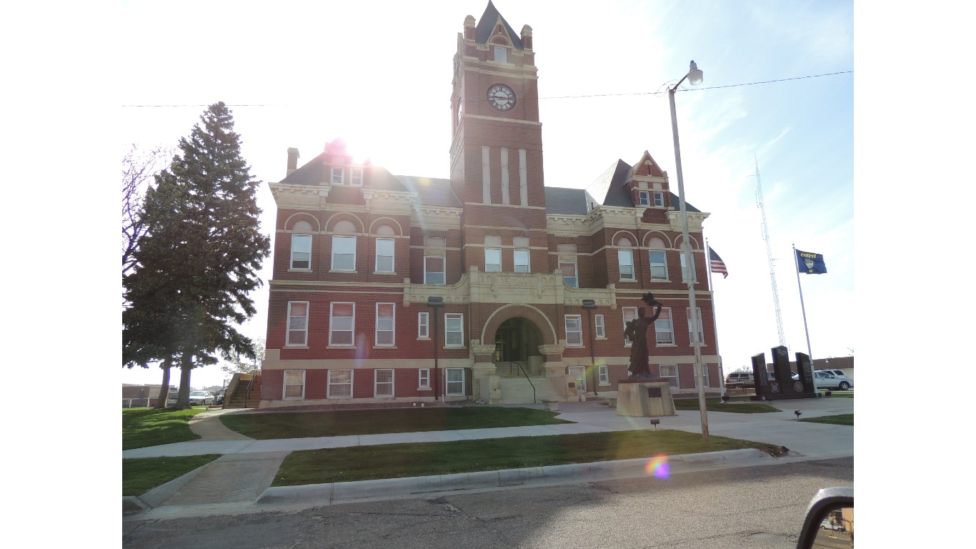 Thomas County Courthouse Colby Kansas 5-7-2014 by Richard Bauer