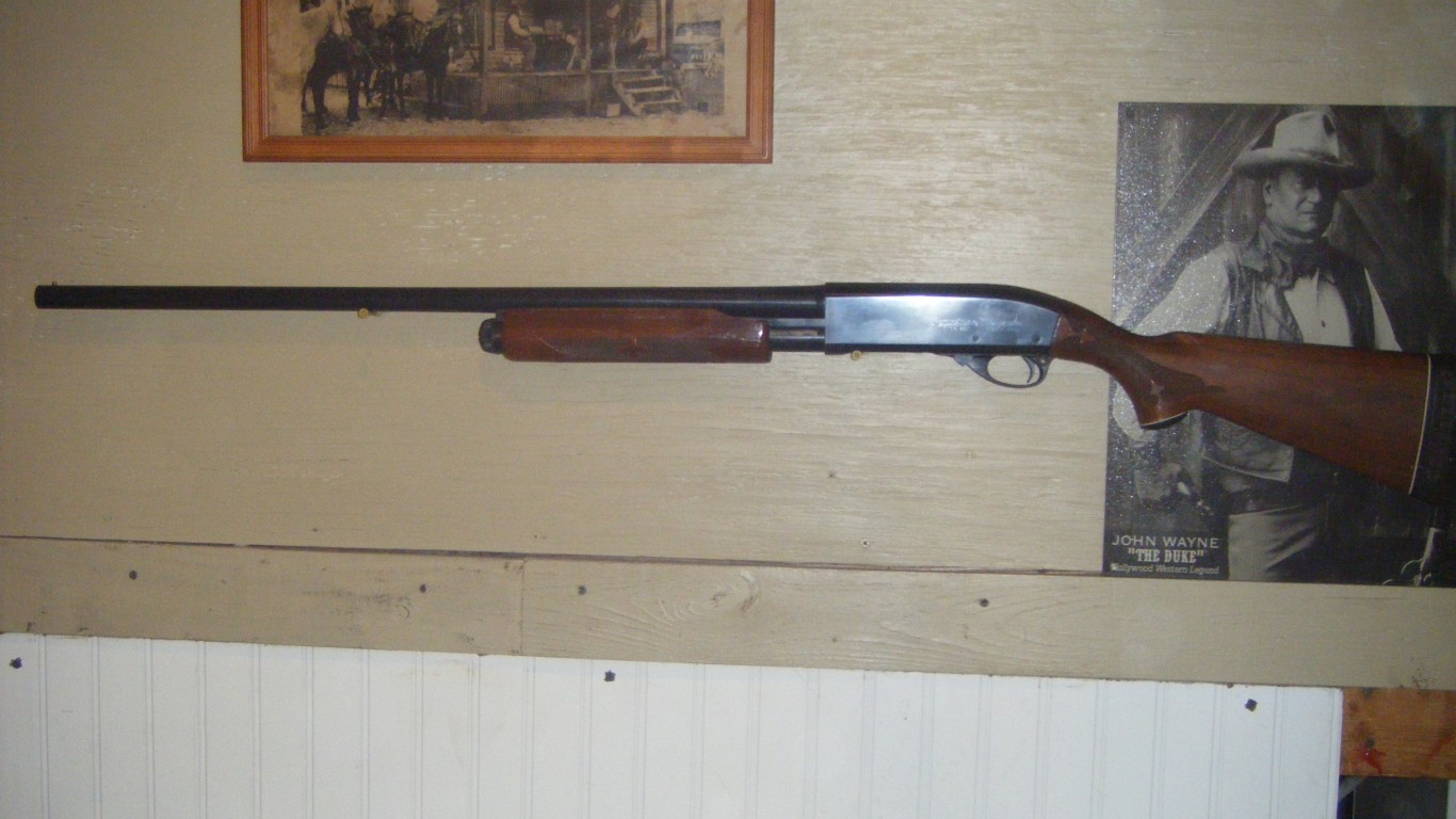 Remington Wingmaster 870 by lledslinger