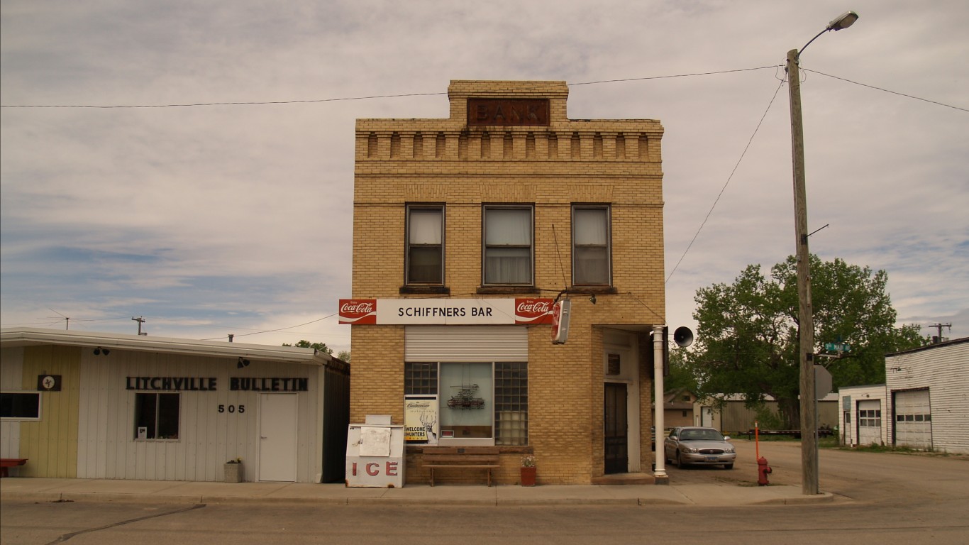 Litchville, North Dakota by Andrew Filer