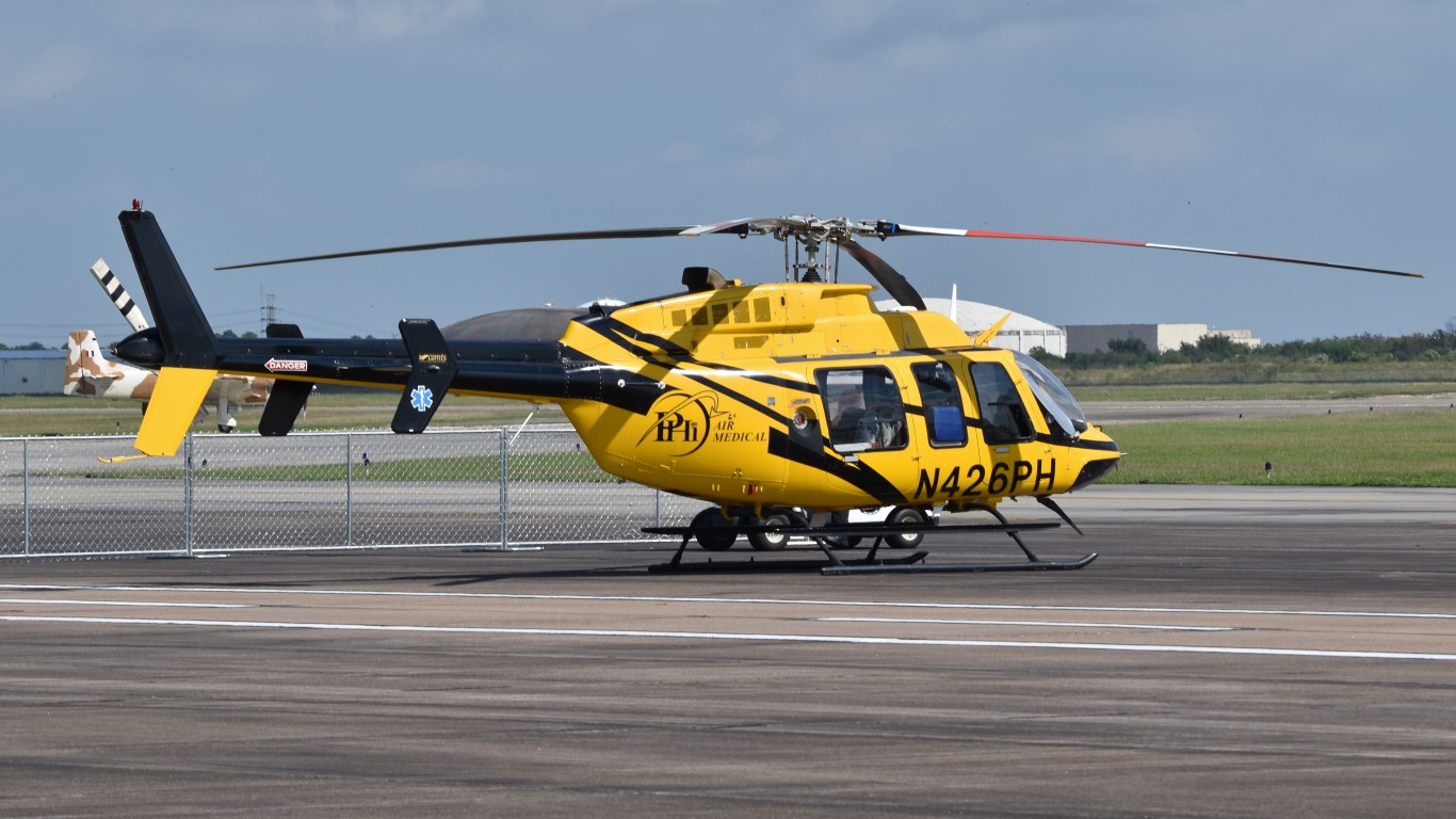 Bell 407 u00c3u00a2u00c2u0080u00c2u0098N426PHu00c3u00a2u00c2u0080u00c2u0099 by Alan Wilson