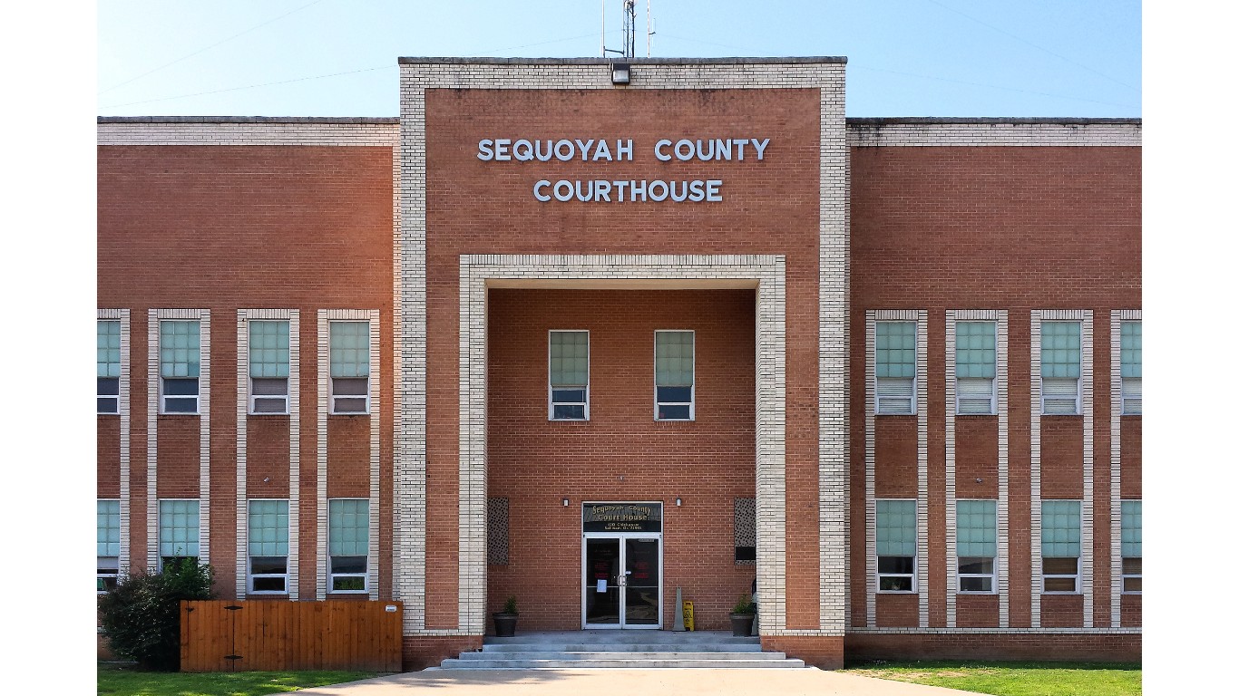 Sequoyah county ok courthouse by Larry D. Moore