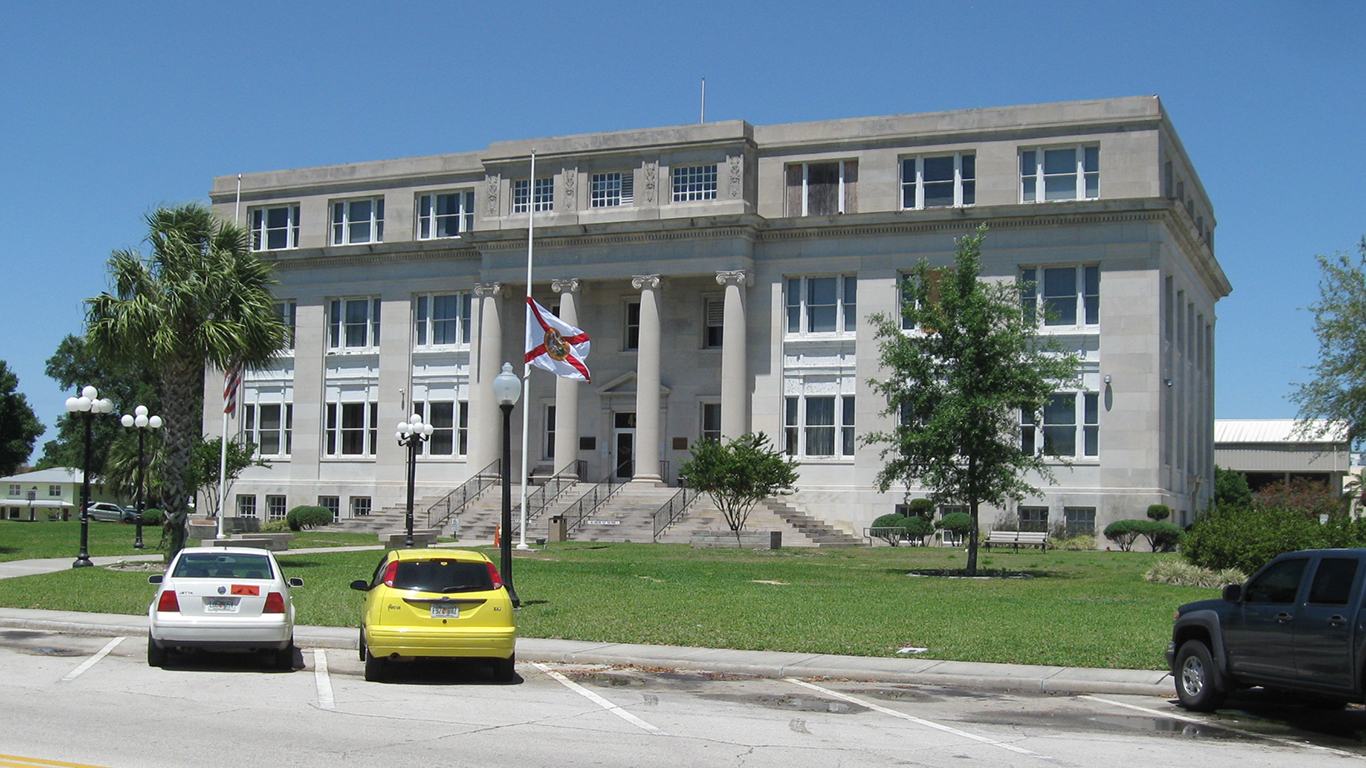 Sebring, FL, Courthouse, Highlands County by Georgia Guercio