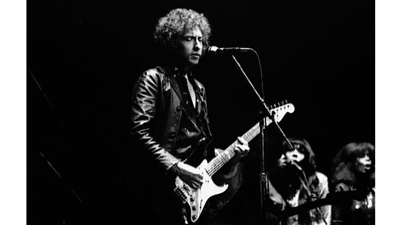 Bob Dylan in Toronto2 by Jean-Luc Ourlin