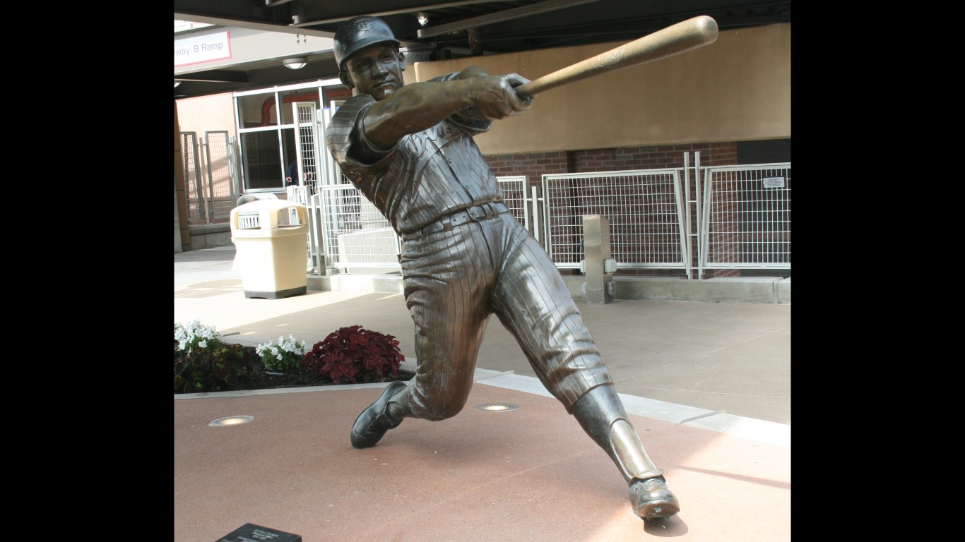 Harmon Killebrew Statue by Jeramey Jannene