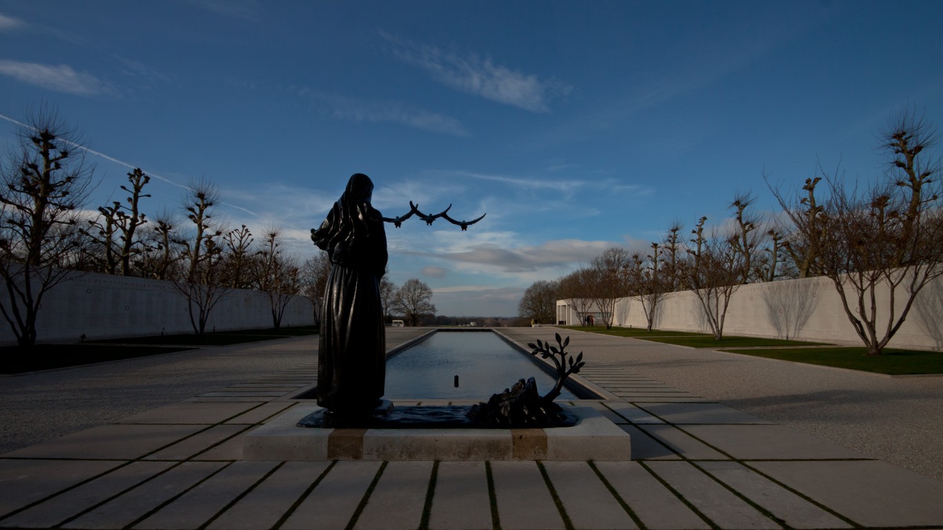 memorial by glasseyes view