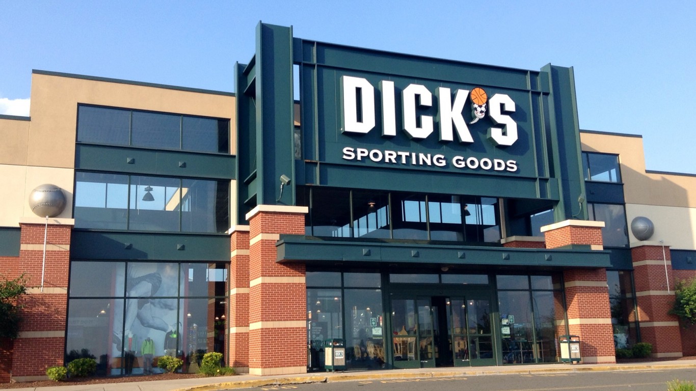insider buying at Dicks Sporting Goods