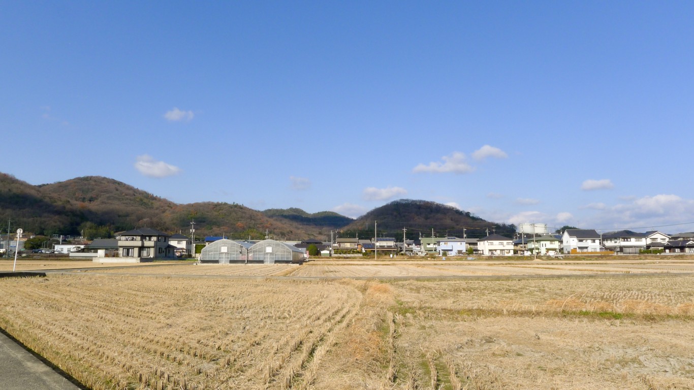 Ichinomiya, Okayama, Japan by Alvin Leong