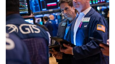 7 Dividend Stocks You Need To Own If the Market Crashes