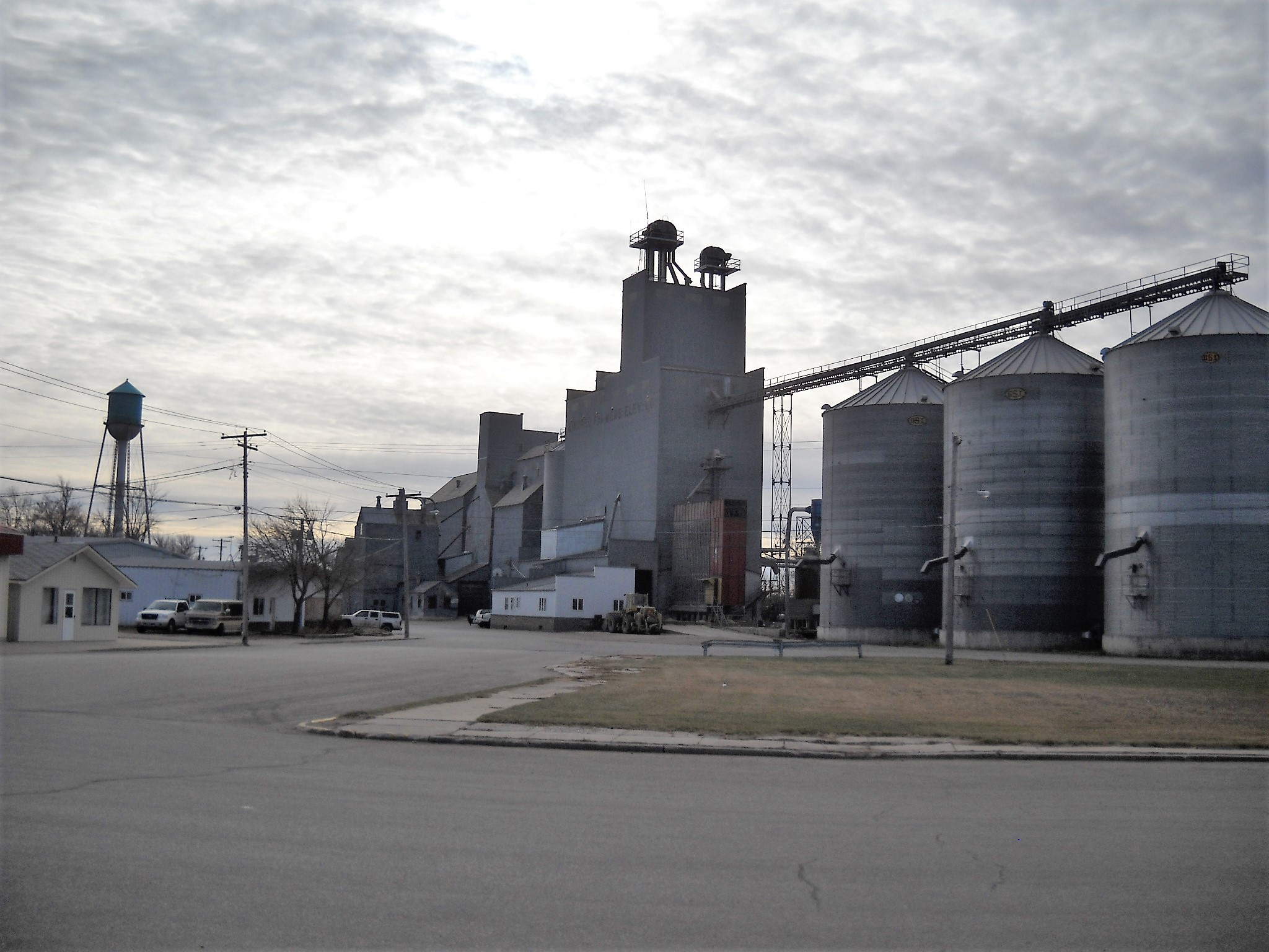 Silos in Kindred by AceMcFace