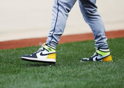 Nike Falls Apart