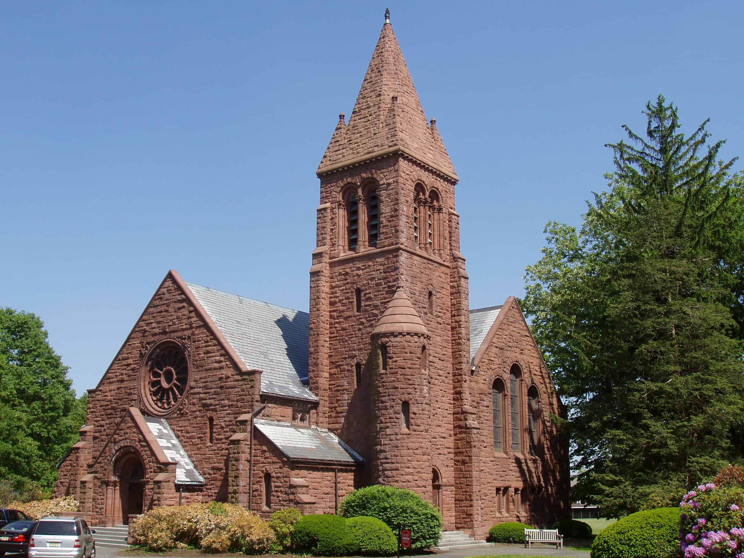 Edith Memorial Chapel, Lawrenceville School by Daderot