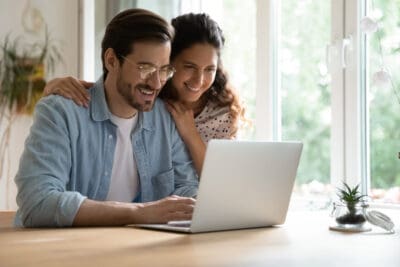 The 6 Best Dividend Stocks to Buy With $2000