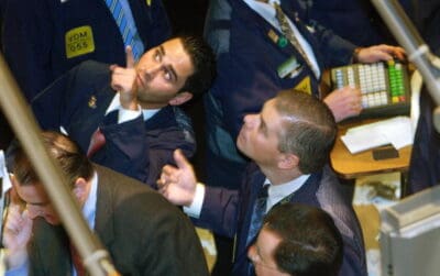 3 Smartest Tech Stocks to Buy With $1000 Right Now