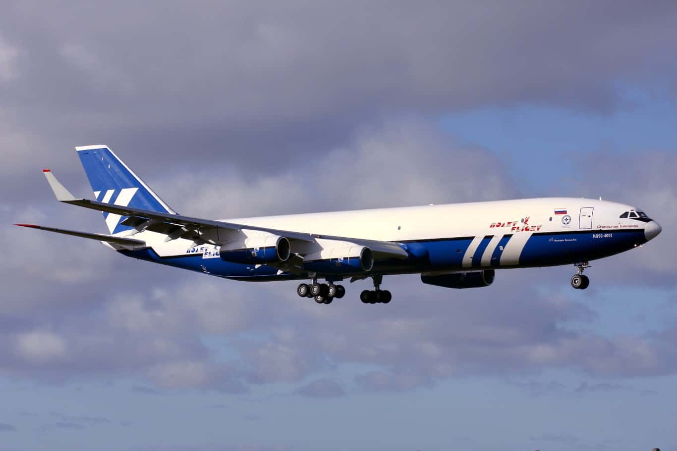 RA-96103 Ilyushin IL-96-400T P... by Colin Cooke Photo