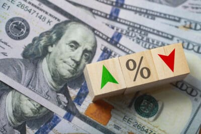 Grab the 6 Highest-Yielding S&P 500 Stocks Before Interest Rates Are Slashed