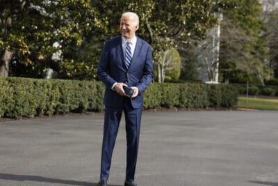Joe Biden’s Height: How He Ranks Among the Tallest Presidents