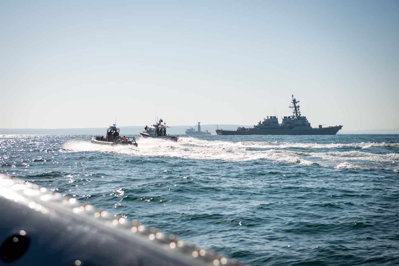 Bulgaria+navy | USS Carney and Bulgarian Navy conducts an exercise in the Black Sea.