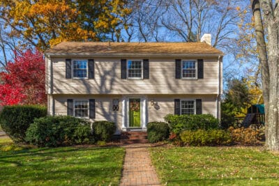 11 Essential Tips for Every First-Time Homebuyer