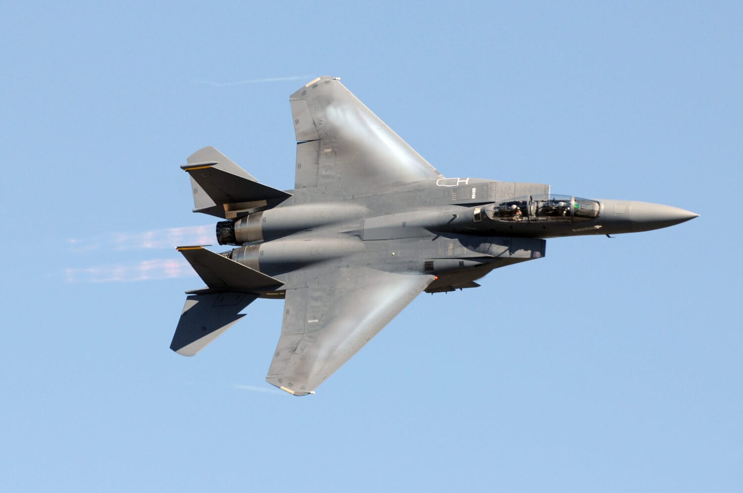 US Air Force jet at high speed