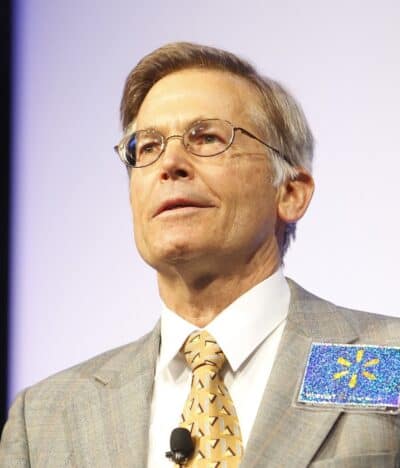 Waltons Got Richer As Market Plunged
