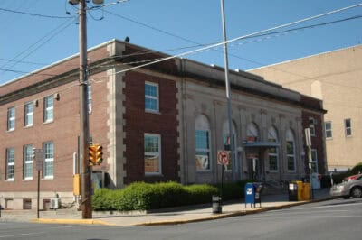 Post Office Is America’s Worst Run Organization