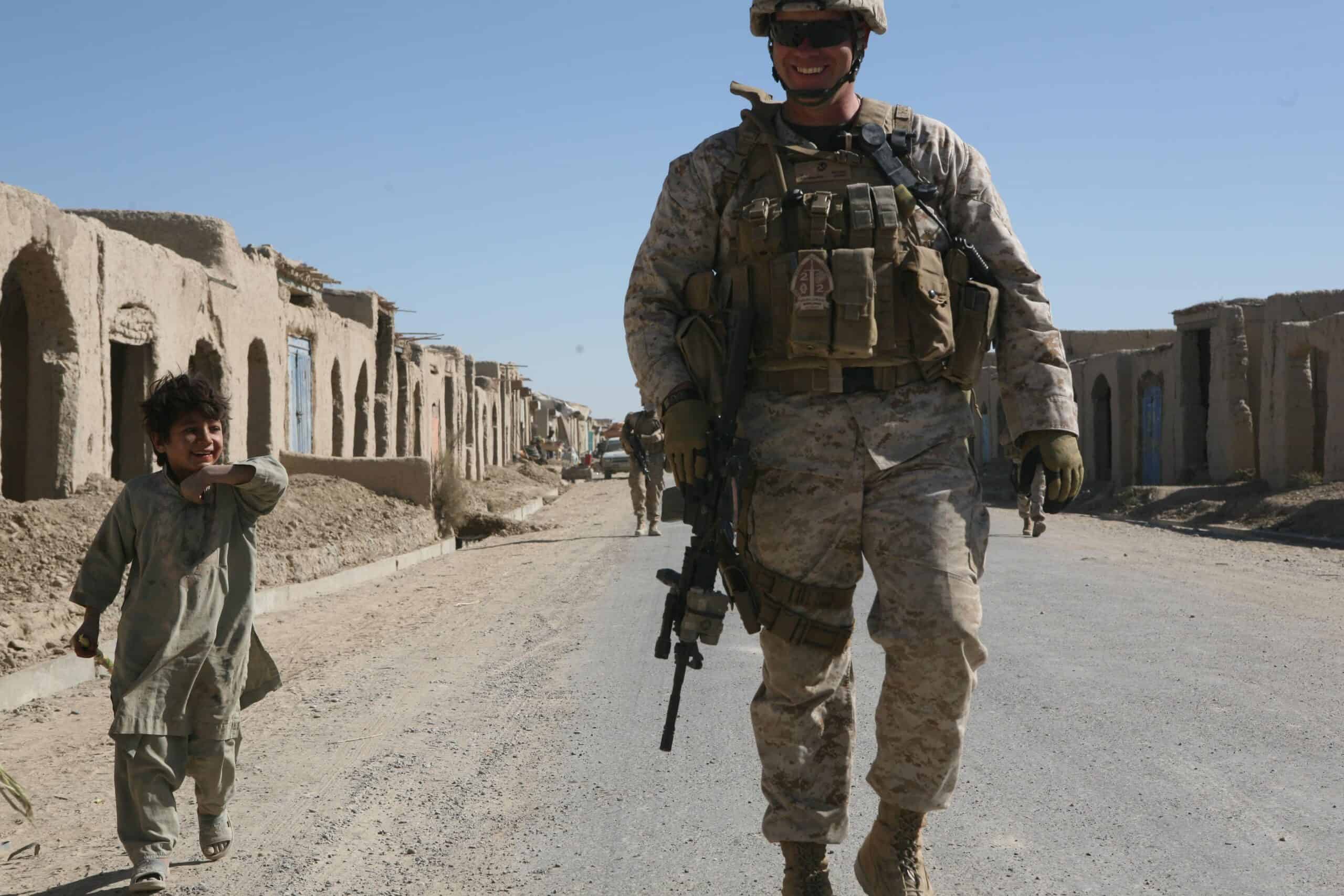 Marine+Corps+Sergeant+Major | 20091119-M-3792A-074