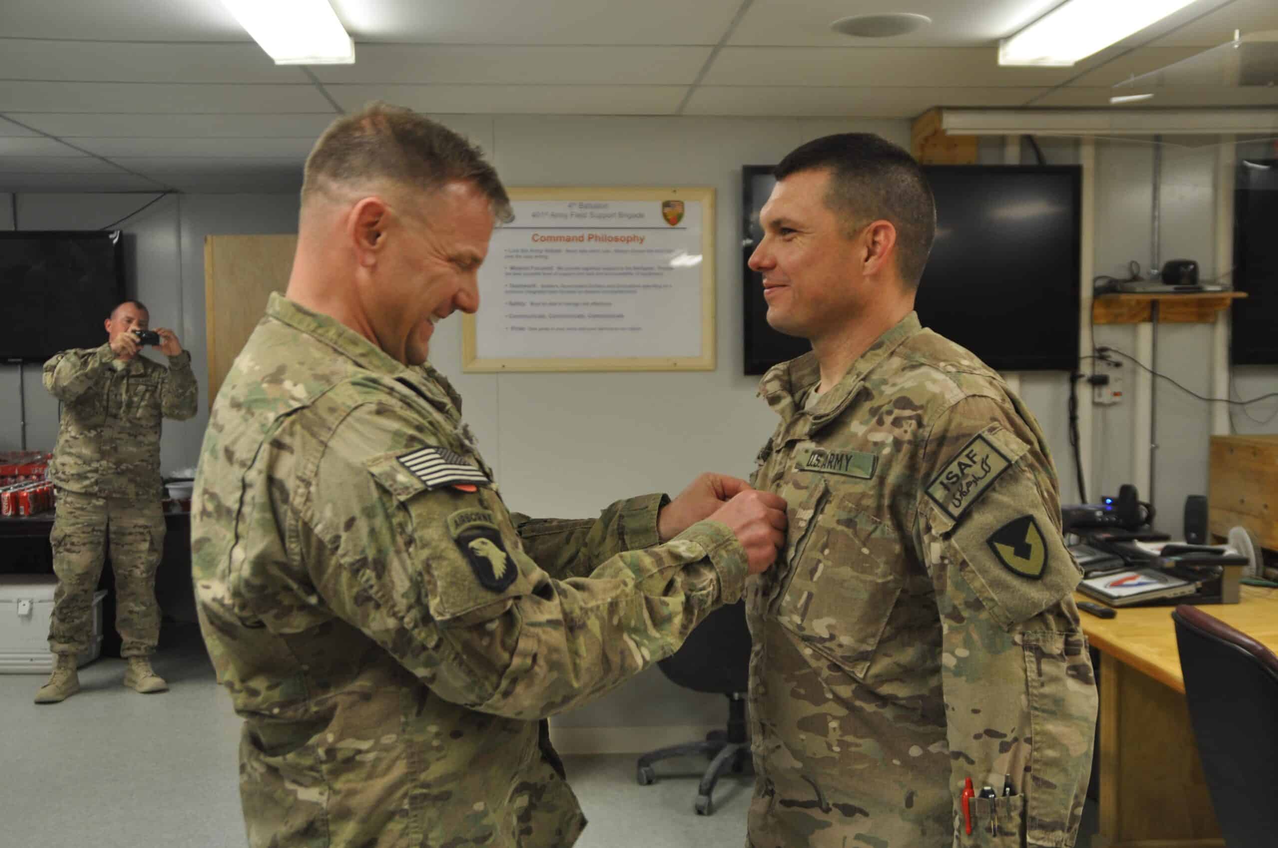 US+Army+Chief+Warrant+Officer+3+CW3 | Lakin promoted to CW3