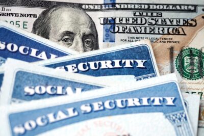 Retired Passive Income Investors: Consider BIP, GOLD and ALTY